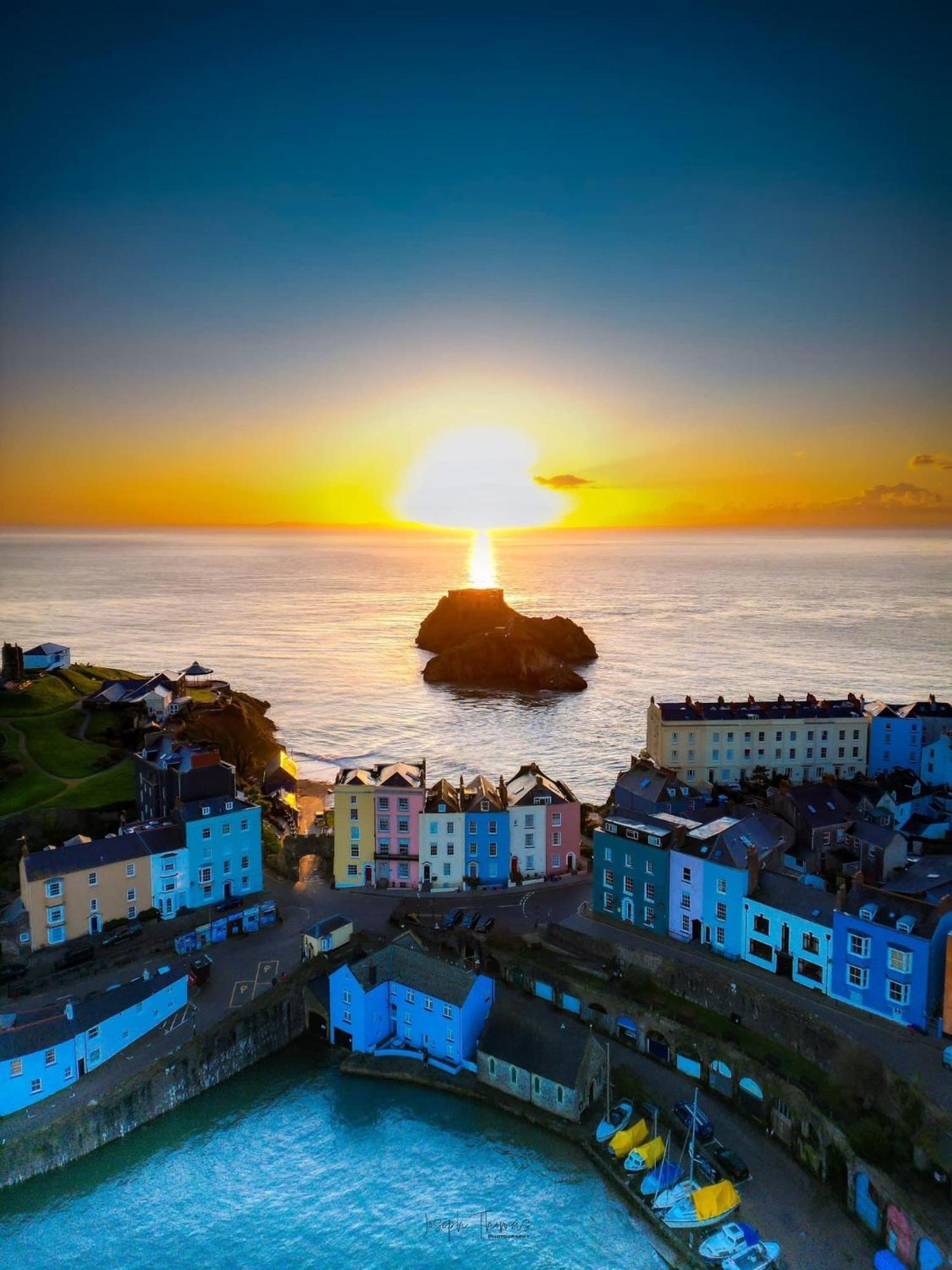 2 Bedroom Holiday Home In The Heart Of West Wales 세인트 클리어스 외부 사진